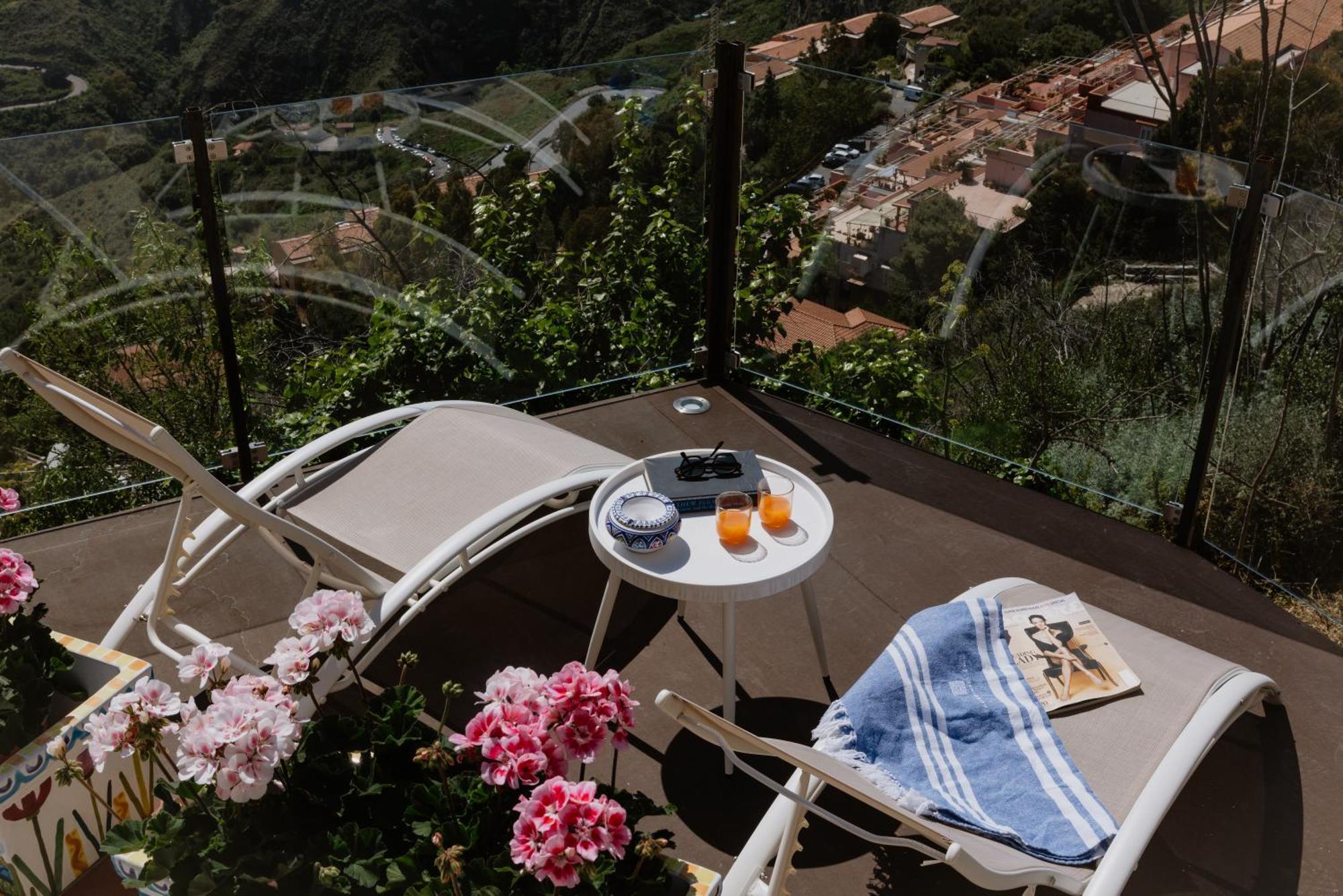 Villa Da Vinci Luxury Panoramic Apartments - Taormina Rooms Collection Extérieur photo