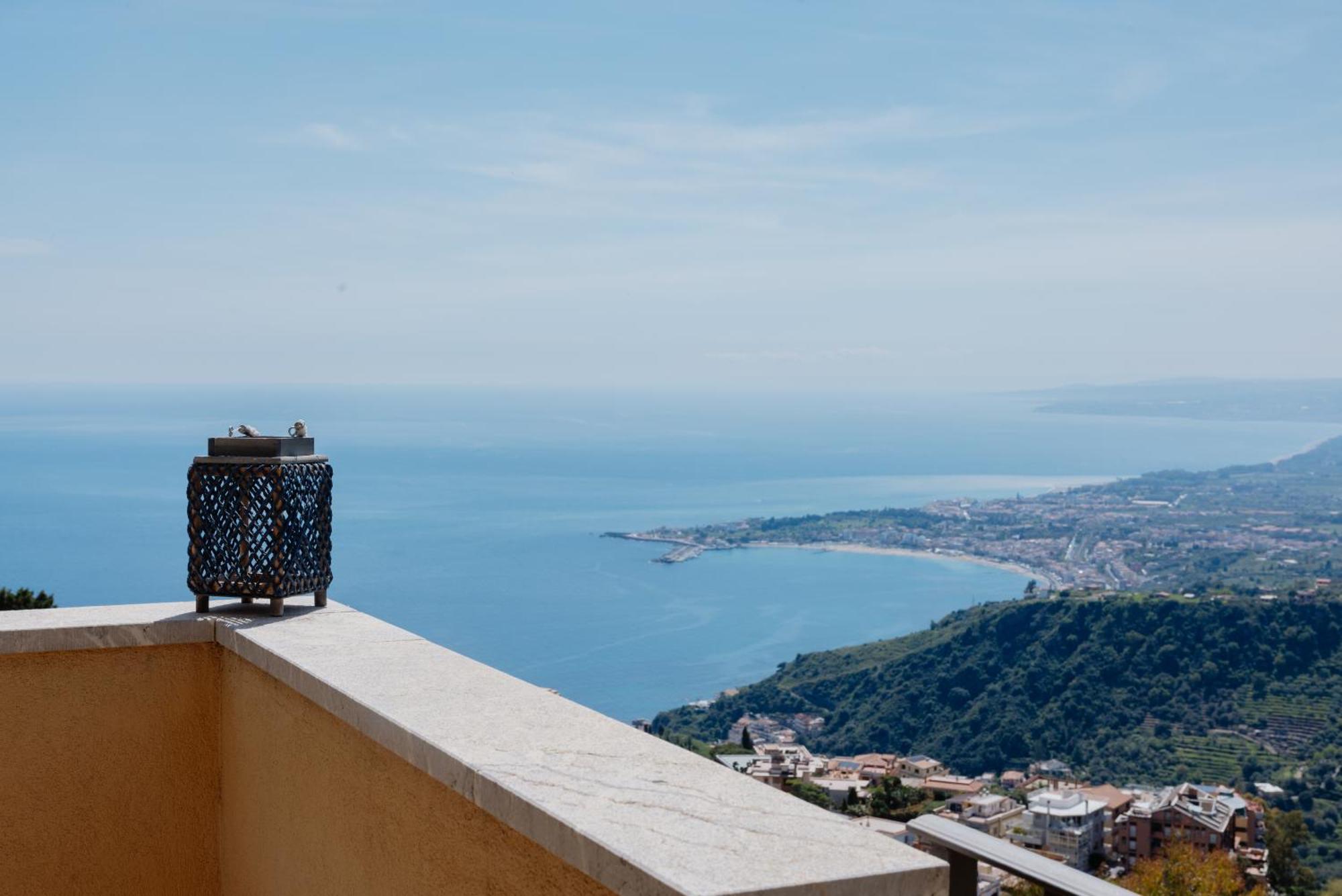 Villa Da Vinci Luxury Panoramic Apartments - Taormina Rooms Collection Extérieur photo